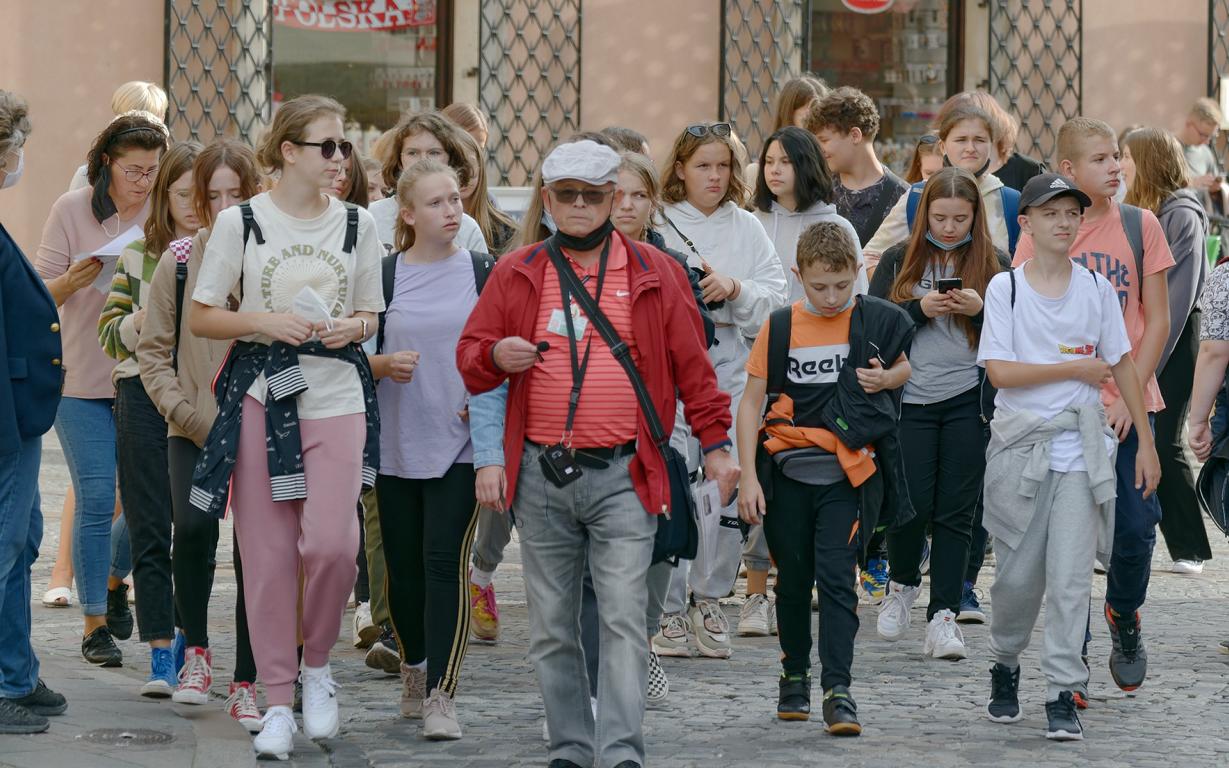 Elysium – Guided Tours Made Easy